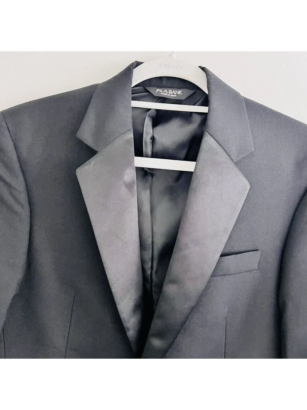 NWT Jos A Bank Black 100% Wool & Satin Trim Tuxedo Jacket Retail $475 ~ Mens 35R
